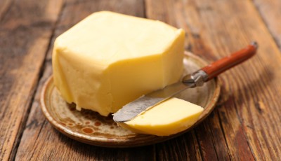 Faire du beurre comme autrefois