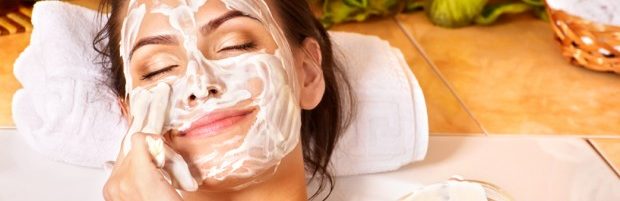 Les meilleures recettes naturelles contre les points noirs