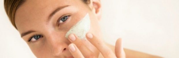 Soins peau à boutons ou acné