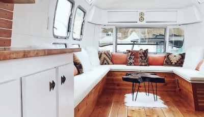 Decoración minimalista en una autocaravana
