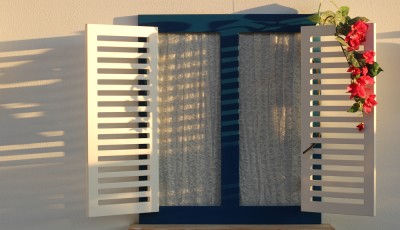 Cómo ventilar la casa en verano sin renunciar al diseño del salón