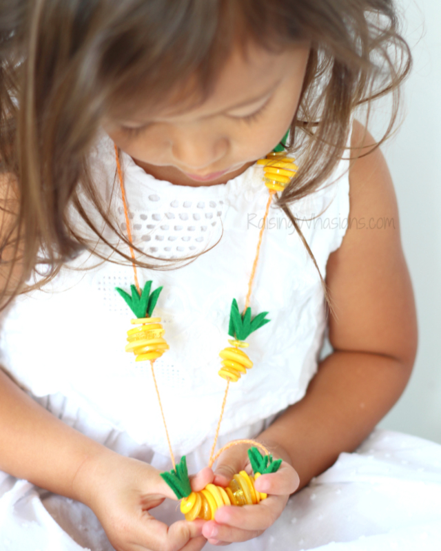Diy para hacer un collar de piñas tropicales