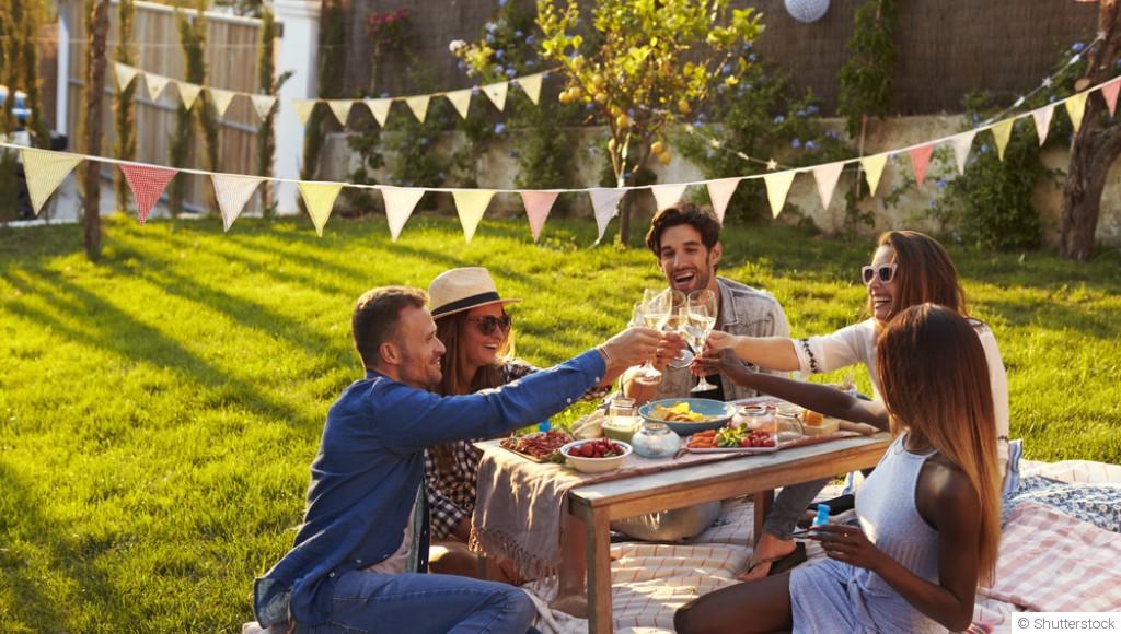 Jardiner en été sans y passer toutes ses soirées