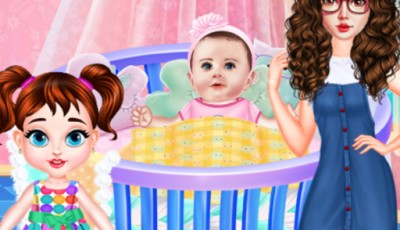 Baby Taylor Babysitting