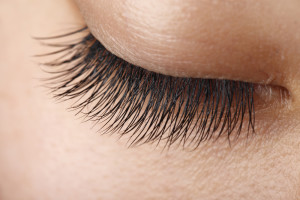 Comment avoir des cils plus longs ?