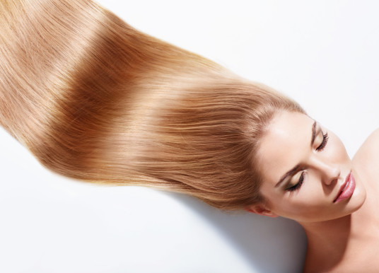 Comment faire pousser vos cheveux plus vite ?