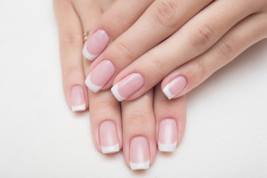 Technique pour réaliser sa french manucure