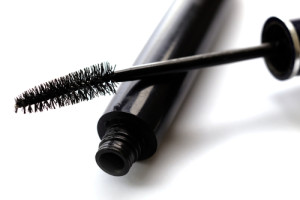 Brosses de mascaras : picots ou poils, quelles différences ?