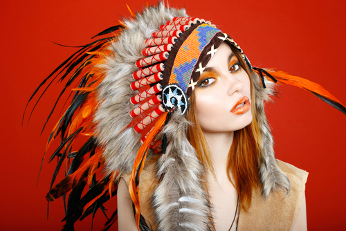 Look indien en frange et daim