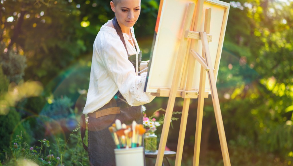 Méditation et art-thérapie: Combinaison avec des activités artistiques pour le développement personnel.