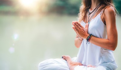 La méditation est-elle une religion ?