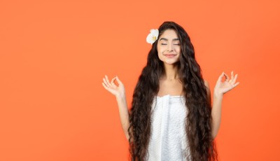 Les bienfaits de la méditation sur la santé des cheveux