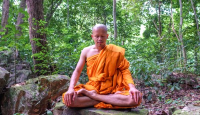 Méditation bouddhiste : philosophie et techniques expliquées