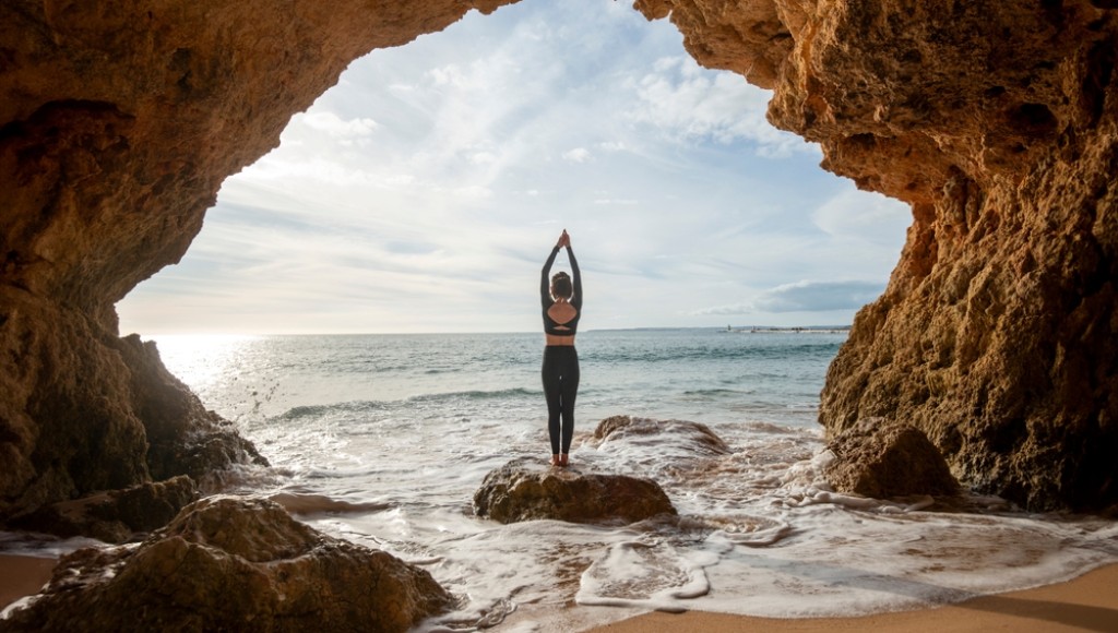 Différences entre méditation assise et méditation en marche