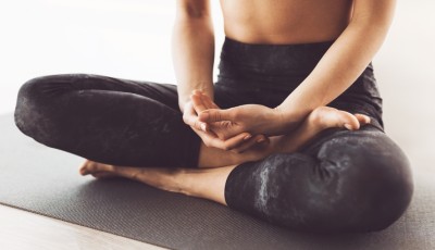 Les erreurs fréquentes quand on débute la méditation et comment les éviter