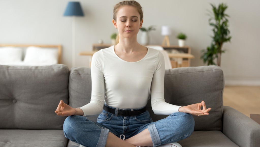 Méditer chez soi : les erreurs courantes à éviter quand on débute