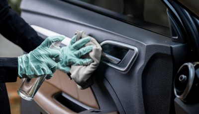 Comment bien nettoyer l’intérieur de sa voiture ?