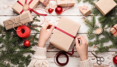 5 idées pour faire son emballage cadeau personnalisé pour Noël