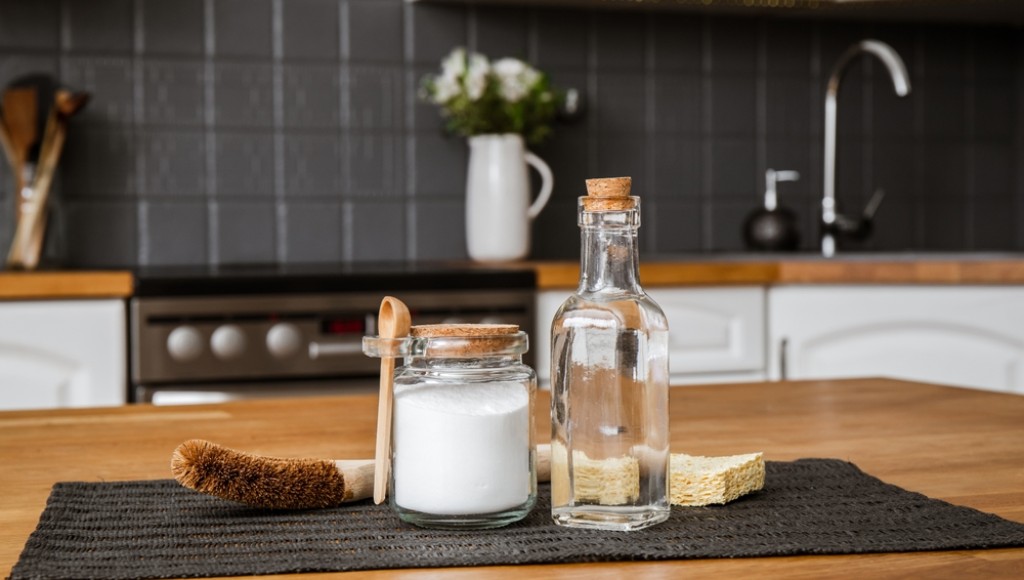 10 astuces pour la maison avec du bicarbonate de soude