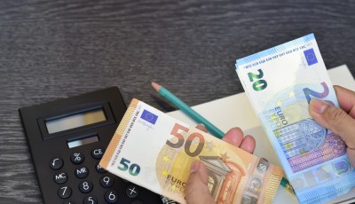Planifier votre budget famille: Conseils pour économiser au quotidien