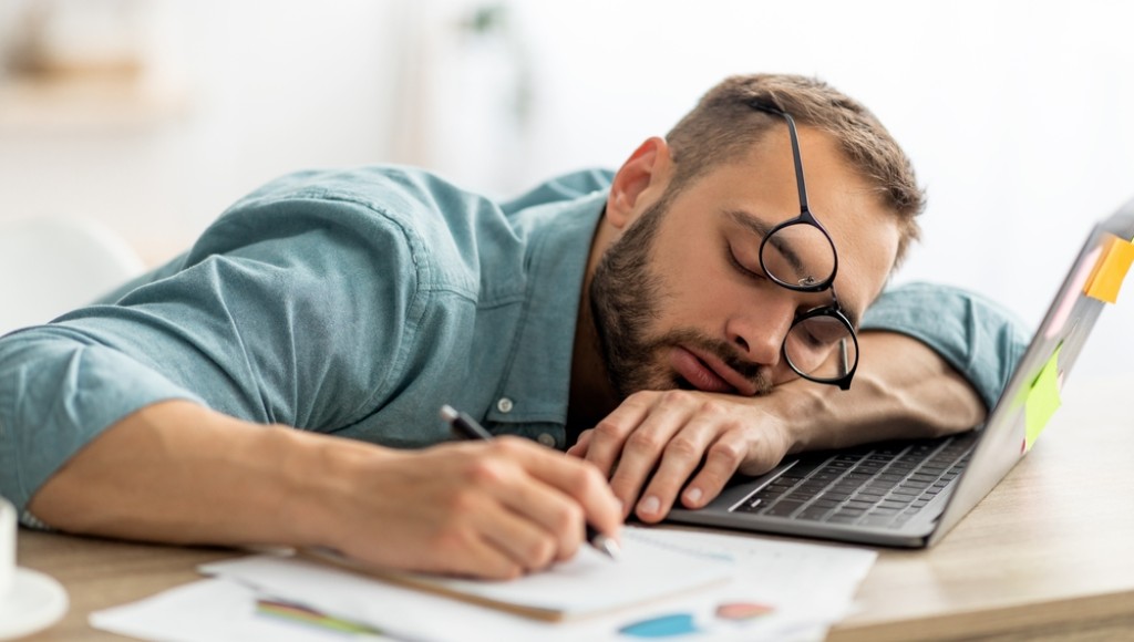 Fatigue chronique : et si c’était une carence ?