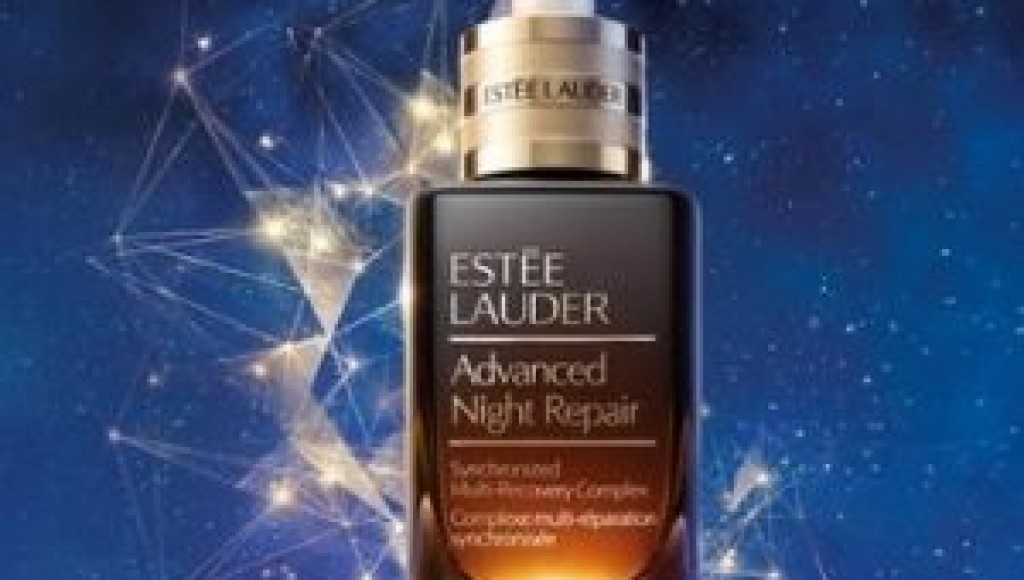 ESTÉE LAUDER TE REGALA SETS DE CUIDADO FACIAL