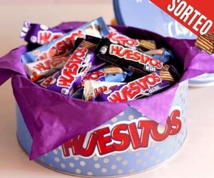 HUESITOS SORTEA CAJAS DE ALUMINIO REPLETAS DE CHOCOLATINAS