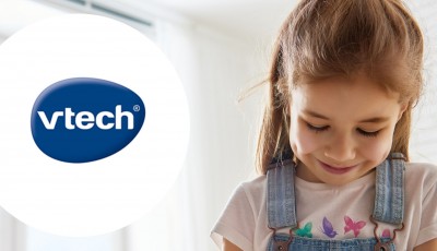 Testez gratuitement StoriKid, conteur d\'histoires avec projection au plafond de VTech