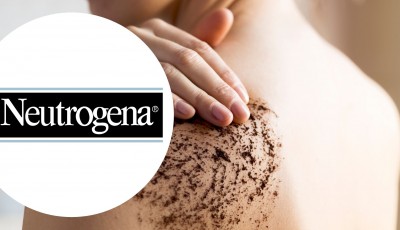 Testez gratuitement le gommage Blackhead Eliminating Facial Scrub de Neutrogena