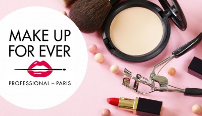 Testez gratuitement la poudre fixatrice Ultra HD Setting Powder de MAKE UP FOR EVER