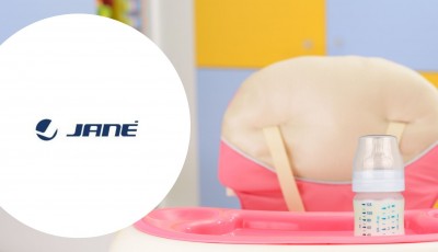 Testez gratuitement la chaise-haute Mila JANE