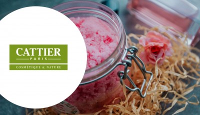 Testez gratuitement le Gommage à l\'argile blanche Cattier