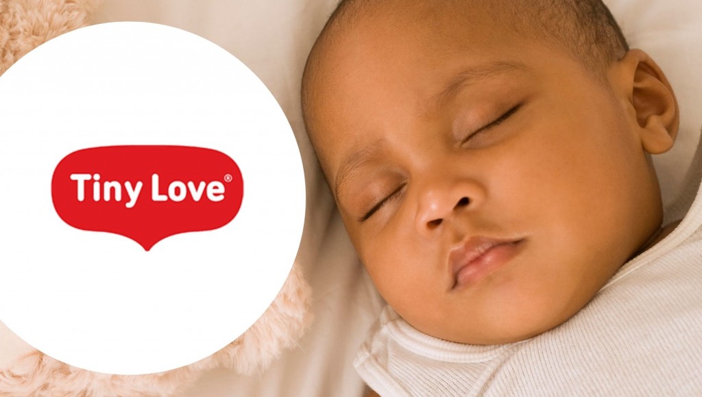 Testez gratuitement le Mobile Magical Night Black & white TINY LOVE