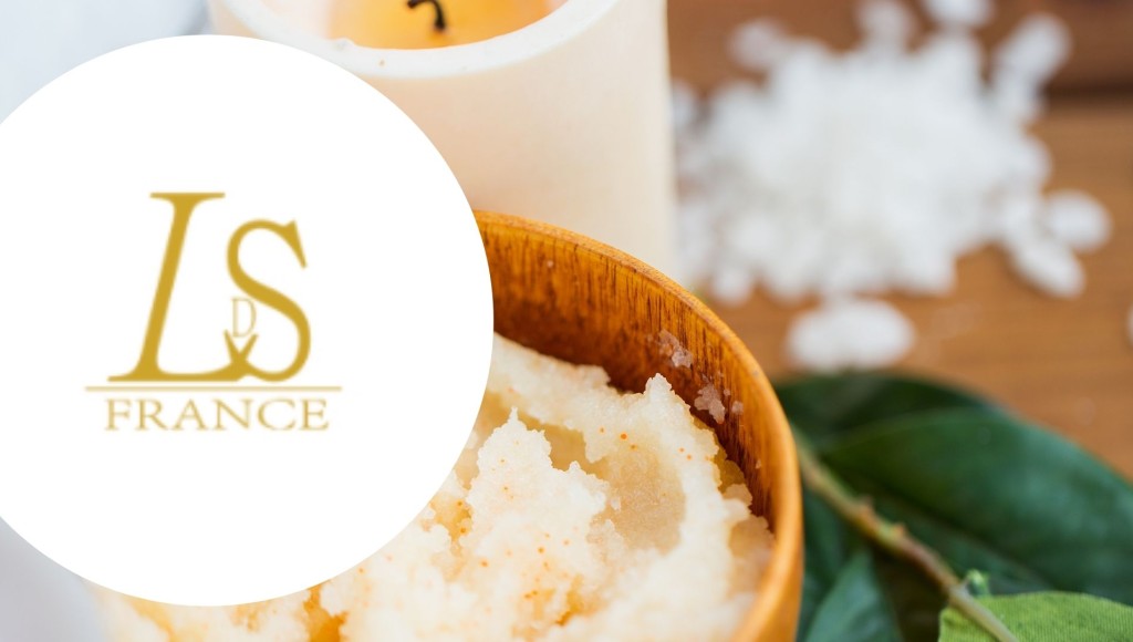 Testez gratuitement le gommage au sucre pour le corps de Lueur du Sud