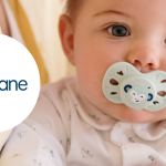 Testez gratuitement la sucette anatomique nuit de Biolane