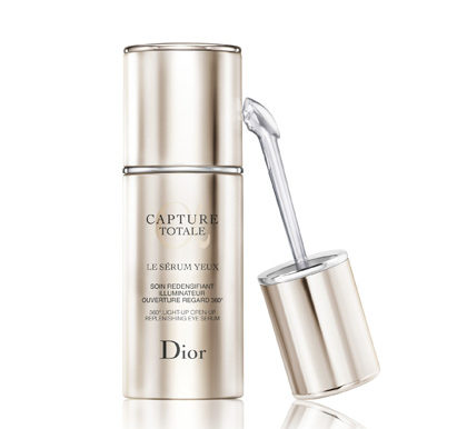 Recevez votre échantillon Capture Totale Dior