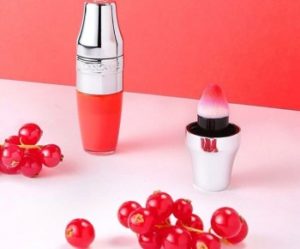 Testez gratuitement l’huile à lèvres Juicy Shaker de Lancôme