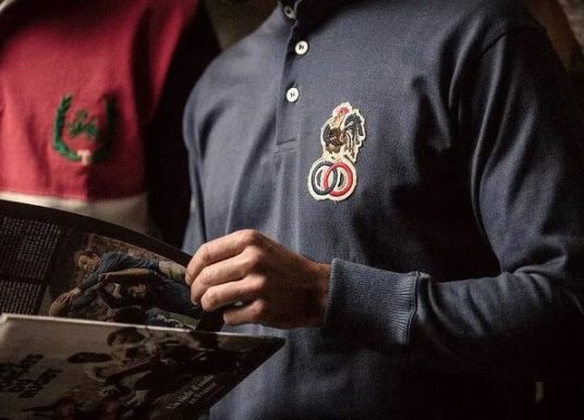 Testez gratuitement un Polo Sports d\'époque