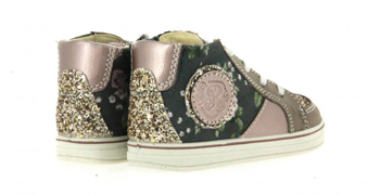 Testez gratuitement les chaussures pour enfants Primigi