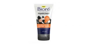 Testez gratuitement l\'exfoliant anti-imperfections au Charbon de Bioré