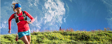 1 lot composé d’une montre de sport Suunto 5 et de 3 sacs Osprey à recevoir gratuitement