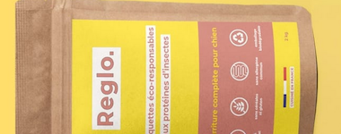 Des échantillons gratuits de croquettes aux insectes Reglo.